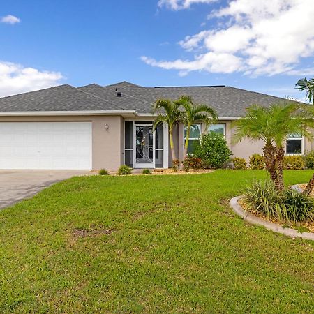 Fully Remodeled Electric-Heated Pool Home On Gulf-Access Canal - Villa Sunny Cape Coral Dış mekan fotoğraf