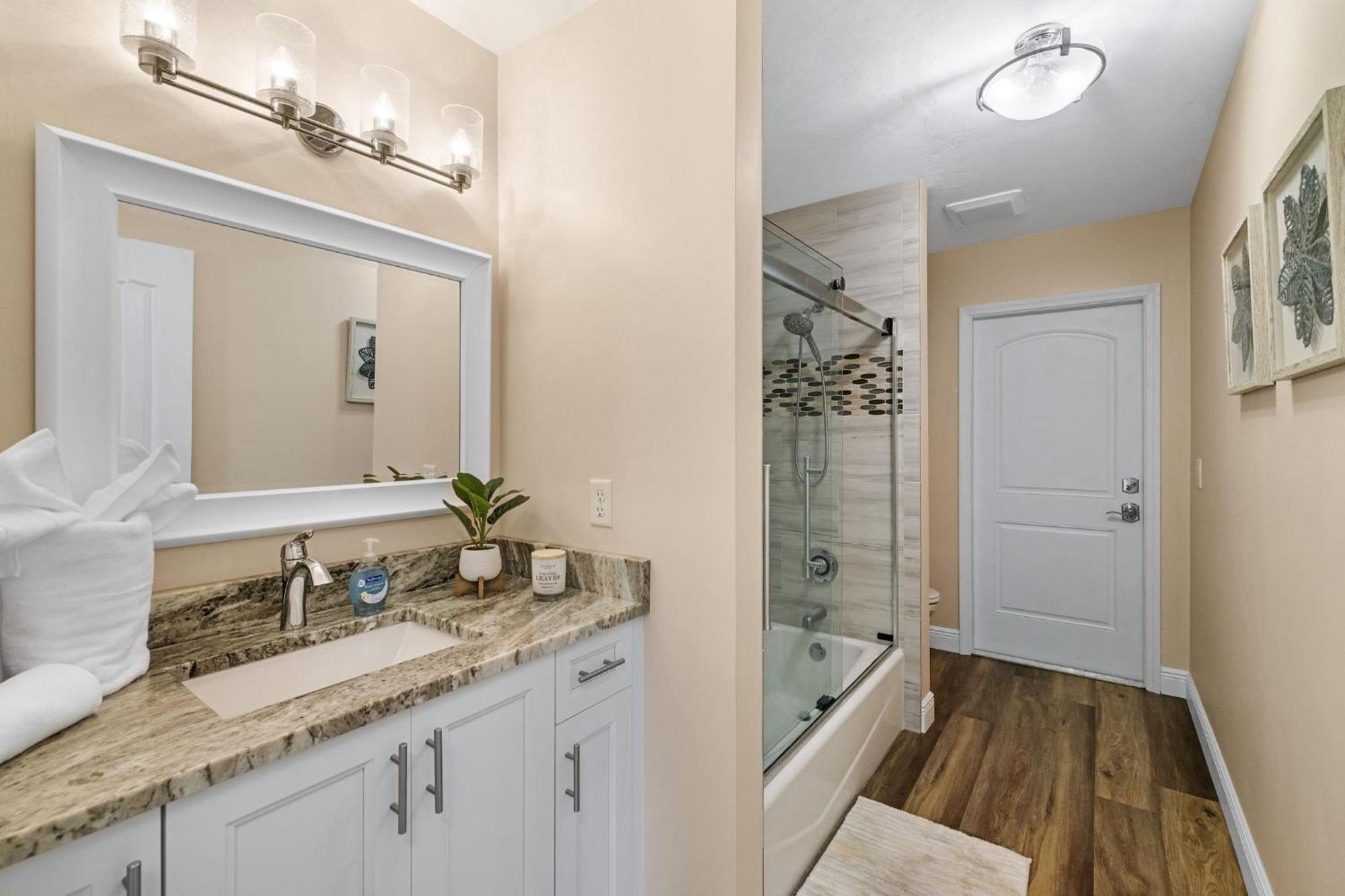 Fully Remodeled Electric-Heated Pool Home On Gulf-Access Canal - Villa Sunny Cape Coral Dış mekan fotoğraf