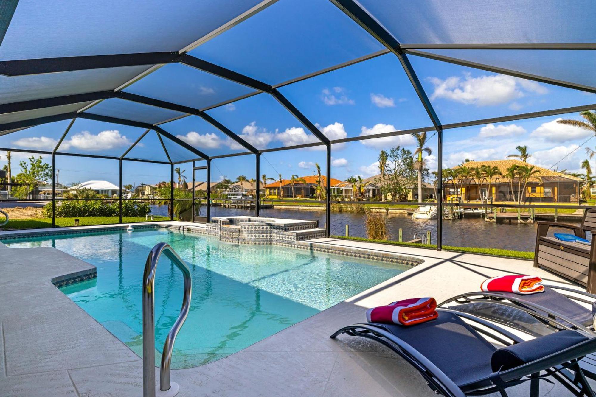 Fully Remodeled Electric-Heated Pool Home On Gulf-Access Canal - Villa Sunny Cape Coral Dış mekan fotoğraf